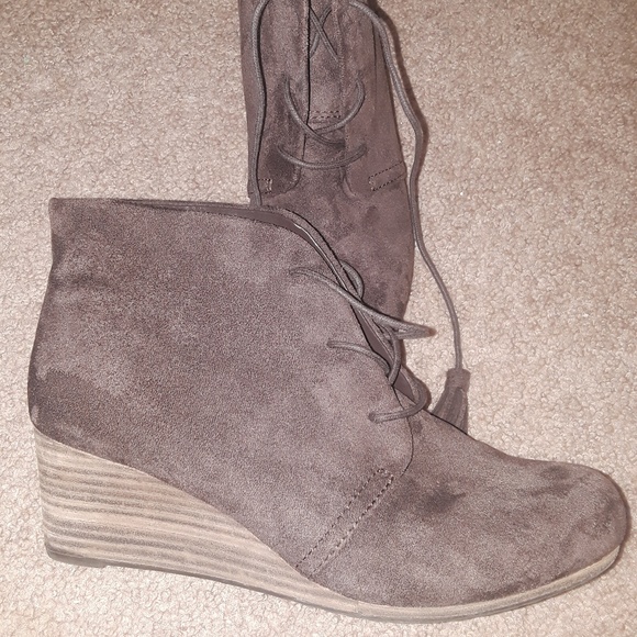 Wedges - Picture 3 of 4